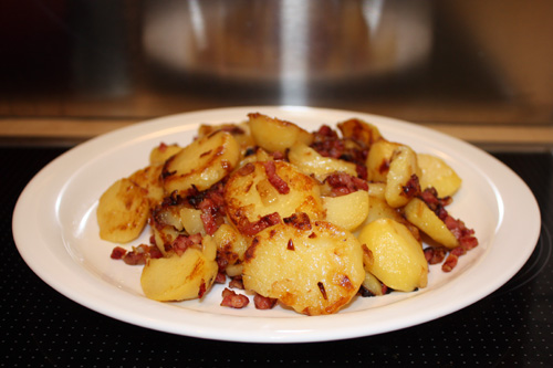 Bratkartoffeln – Roasted Potatoes